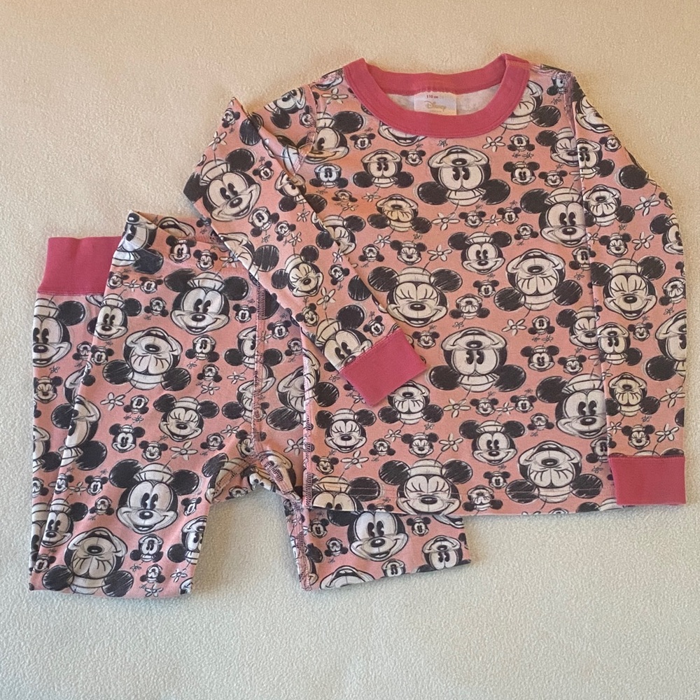 Hanna Andersson Disney Pink Minnie Mouse Pajama Set with Black & White Prints
